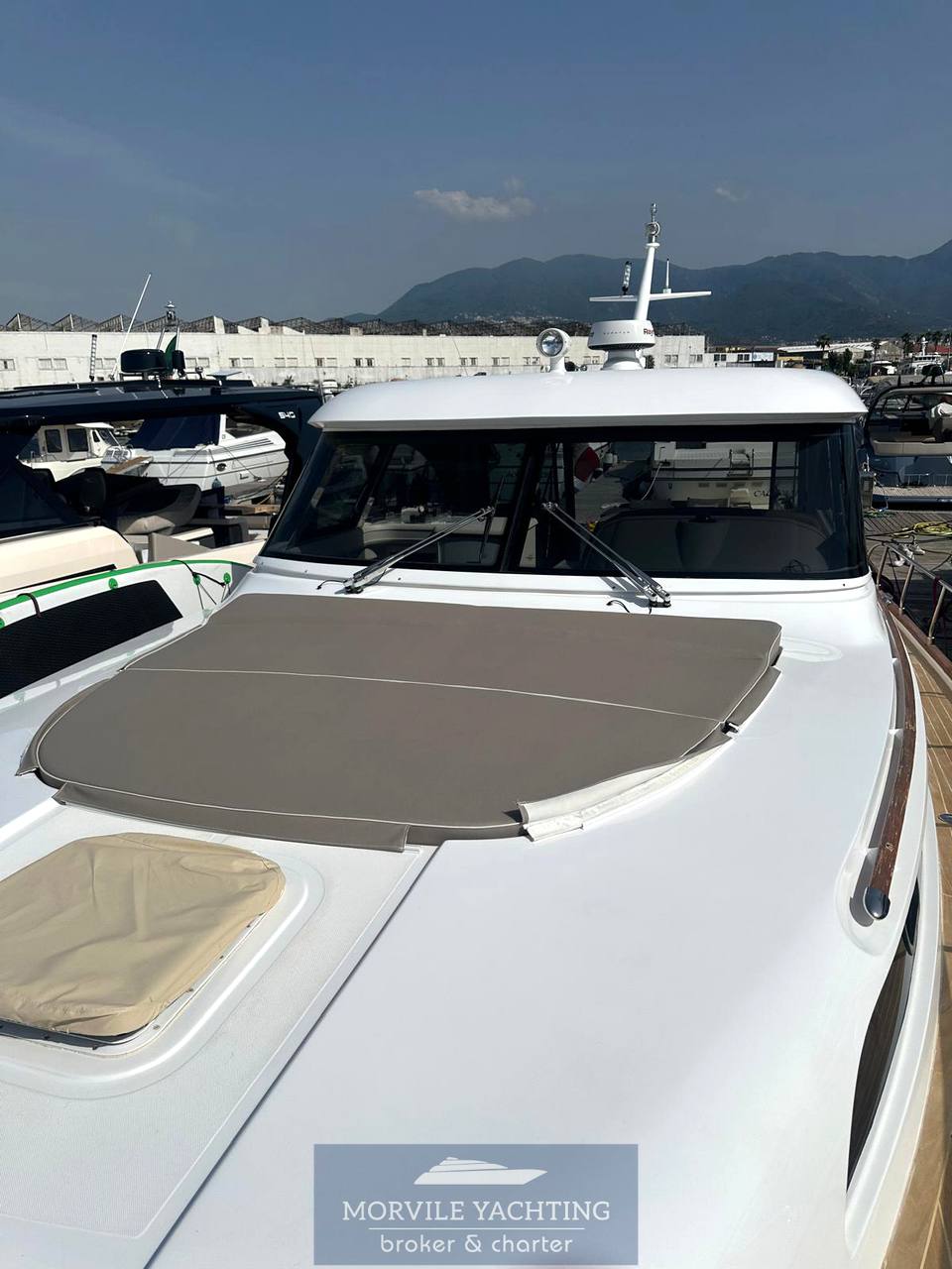 Mochi craft Dolphin 51 usado