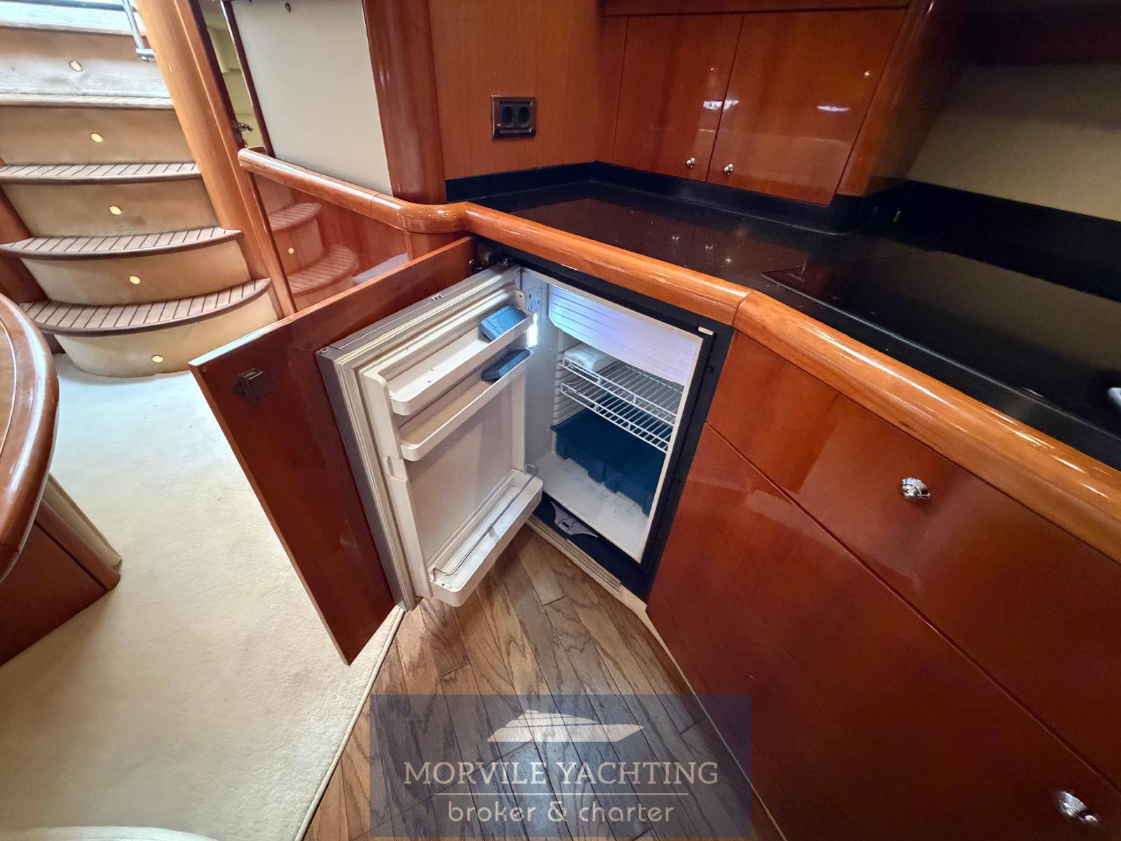 Sunseeker Portofino 53