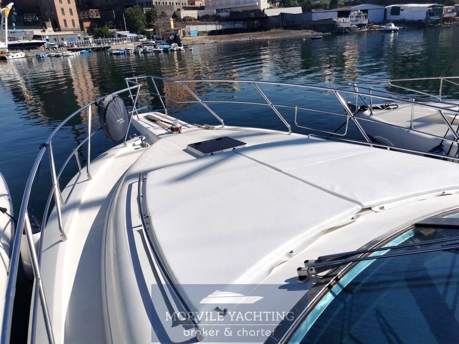 Uniesse marine 42 open barco de motor