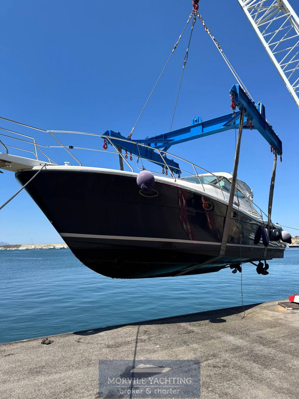 Uniesse marine 42 open Barco de motor usado para venta