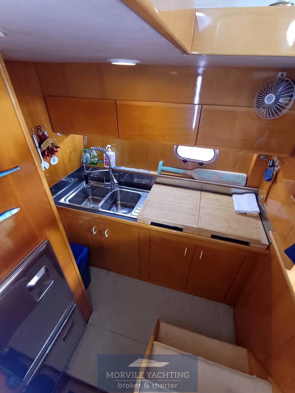 Raffaelli Storm s Flybridge usado