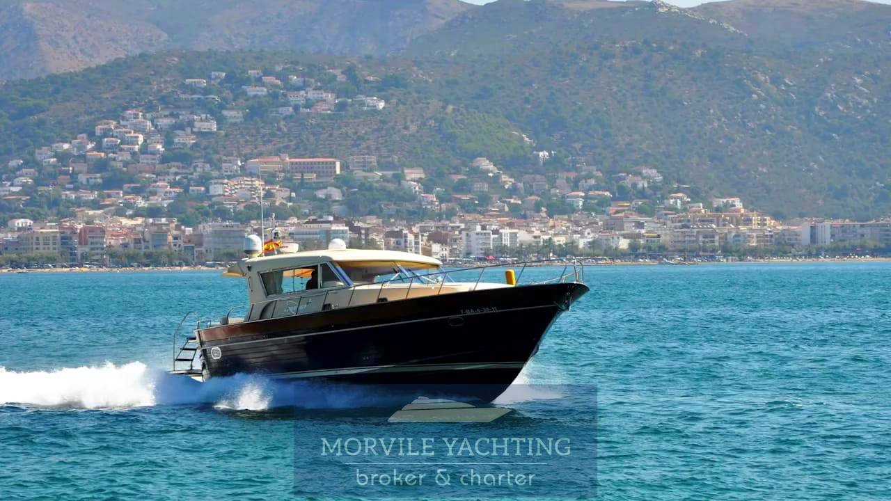 APREAMARE 54 Motor boat charter