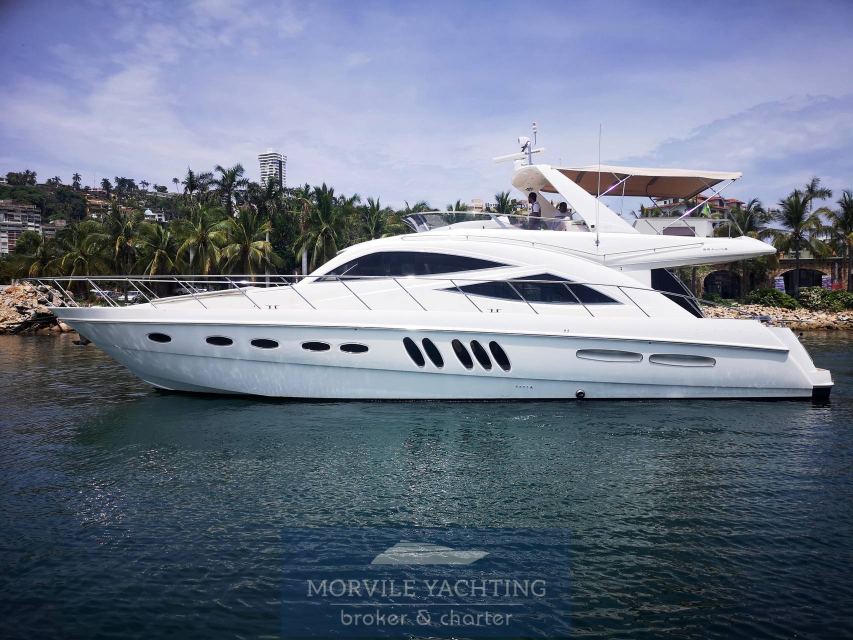 Sealine T60 Motor boat used for sale