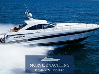 Pershing 54