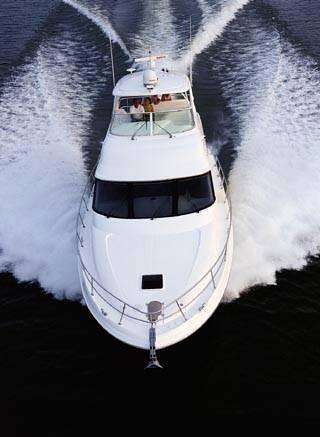 Sea Ray Sea Ray 540 Cockpit Motor Yacht