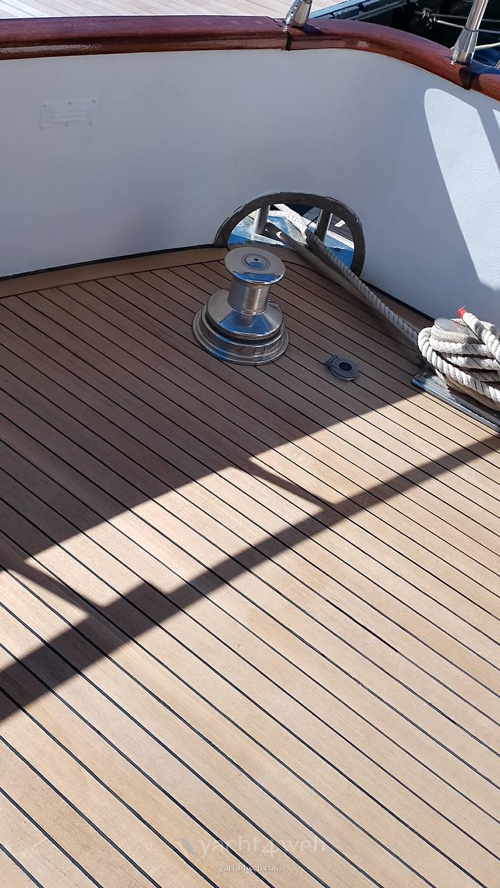 Castagnola tigullio Tigullio 21 usado