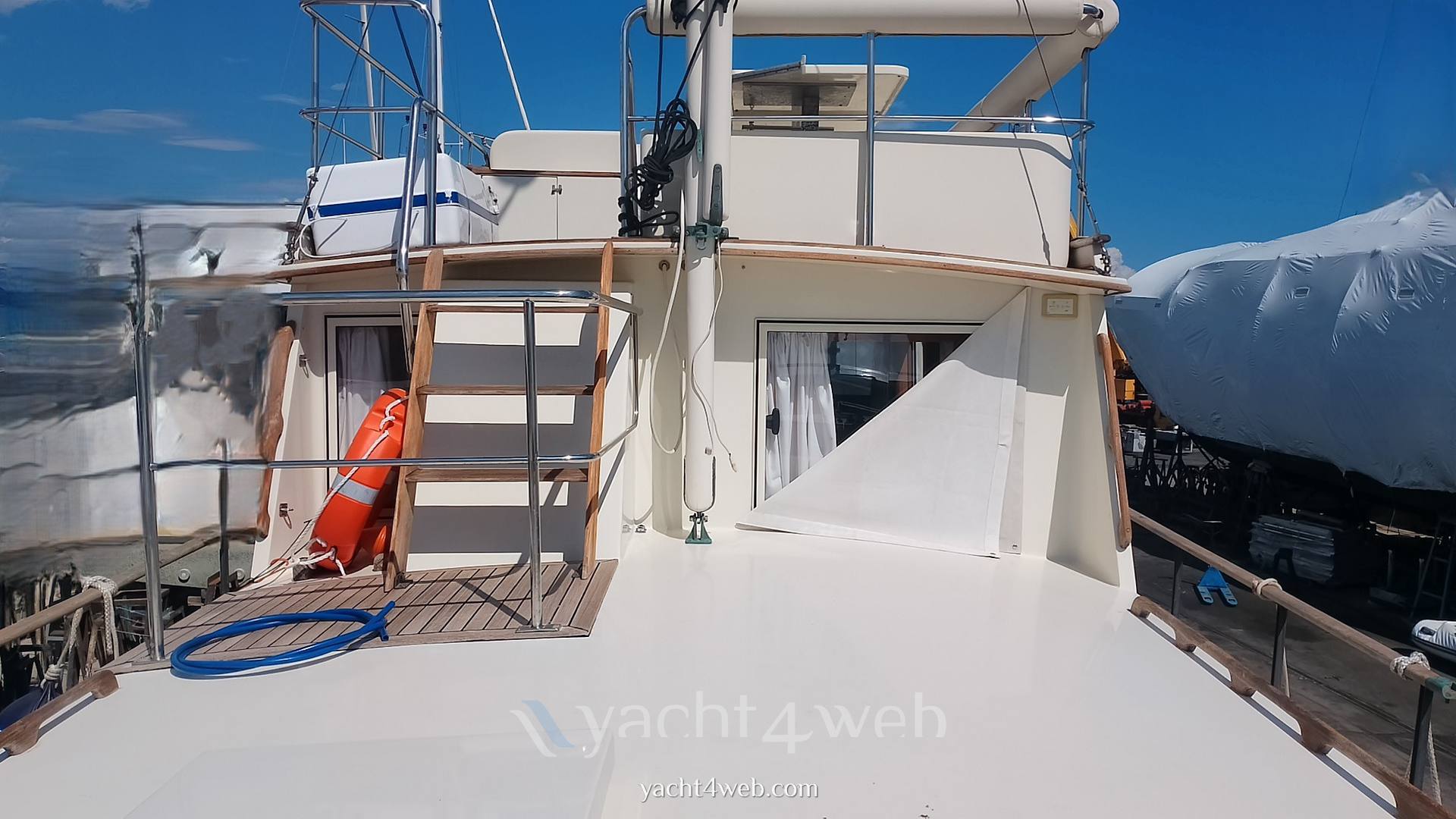 American marine Grand banks 42 Trawler