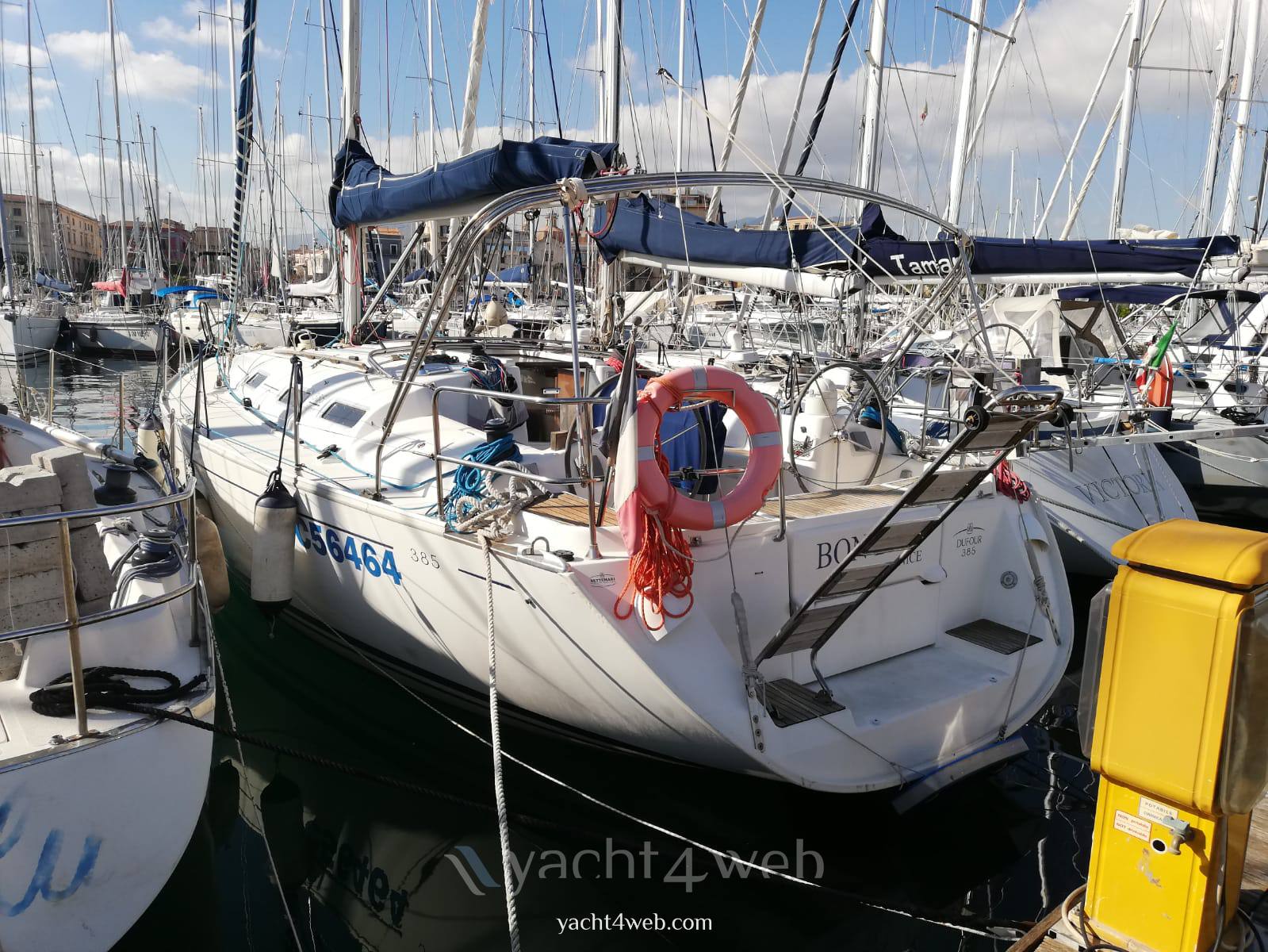 Dufour Yachts 385 grand large Exterior
