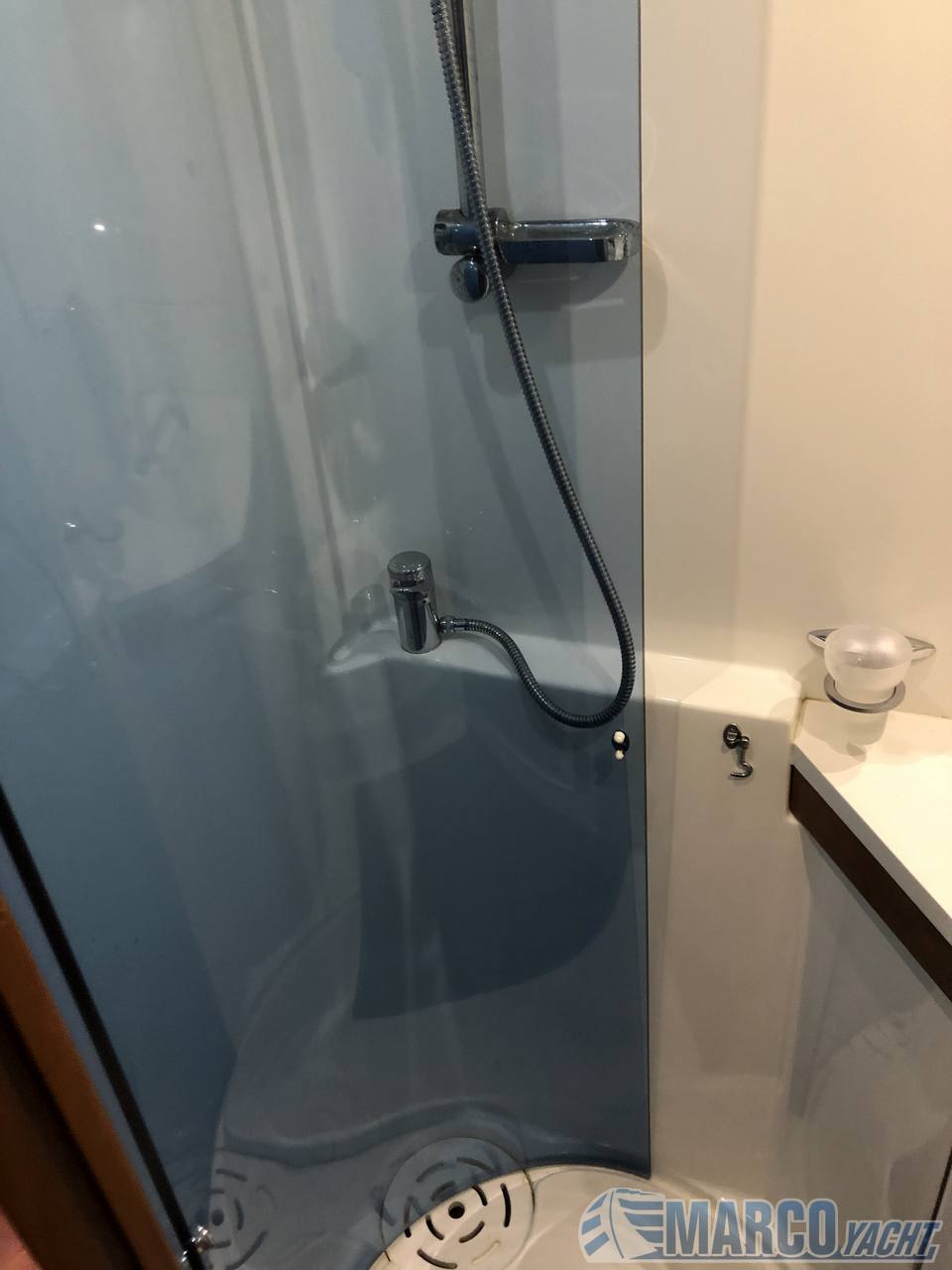 BENETEAU Oceanis 50 Hygienic service