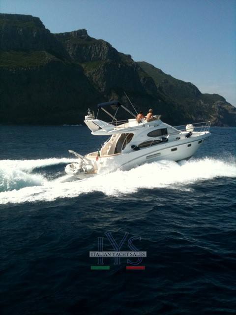 Sealine Fl 37 fly Exterior