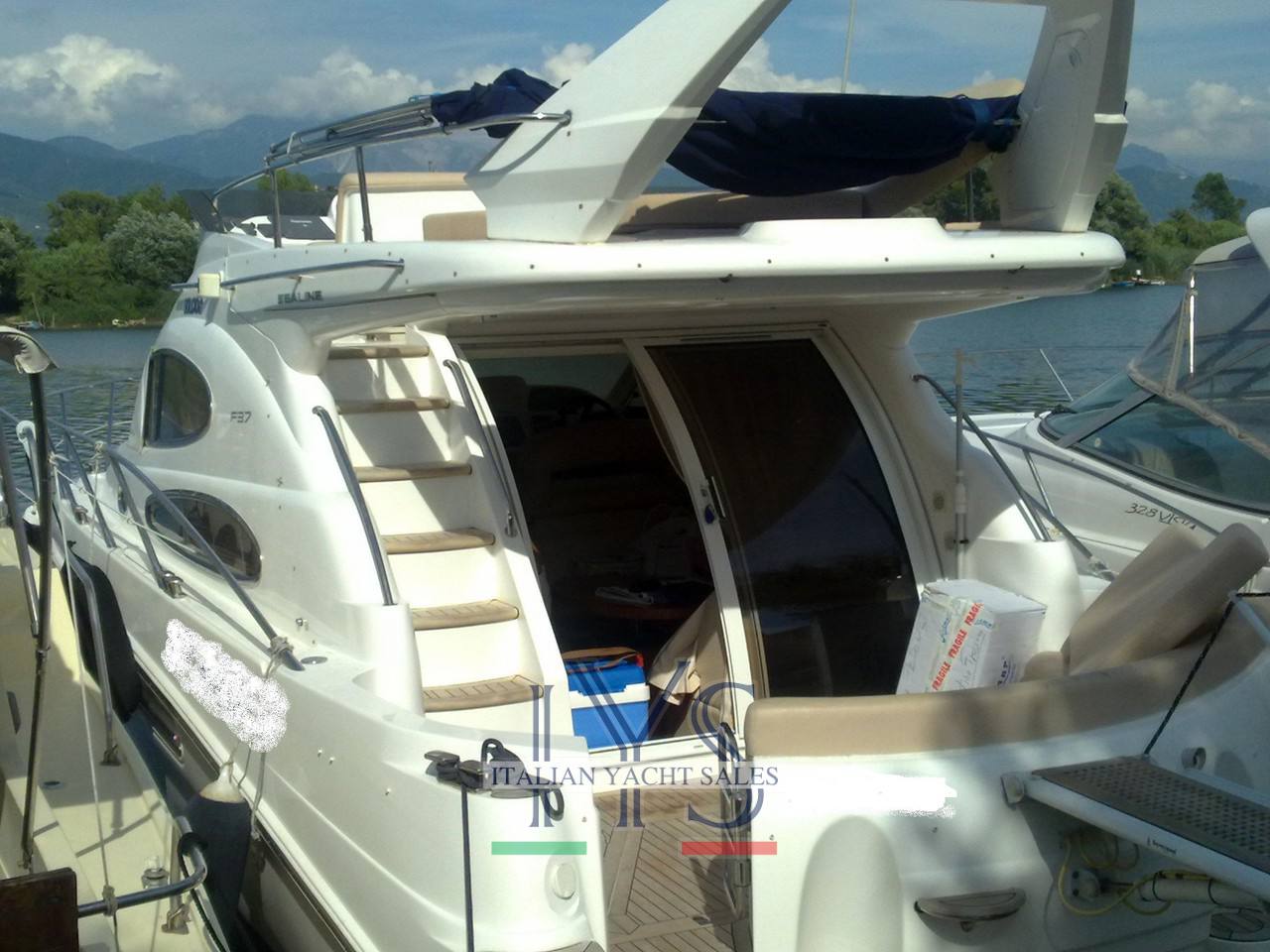 Sealine Fl 37 fly Exterior