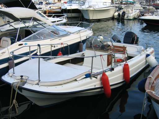 Boston whaler Boston whaler 21