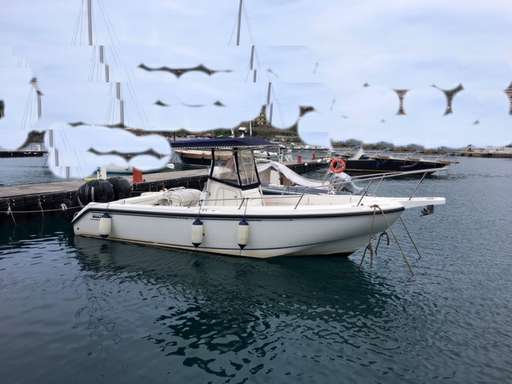 Boston whaler Boston whaler 26 outrage