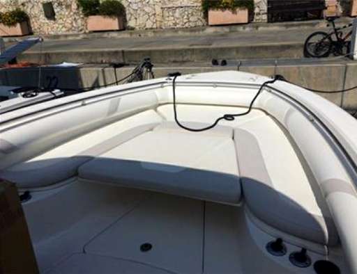 Boston whaler Boston whaler 320 outrage