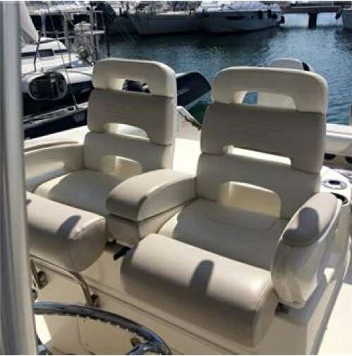 Boston whaler Boston whaler 320 outrage