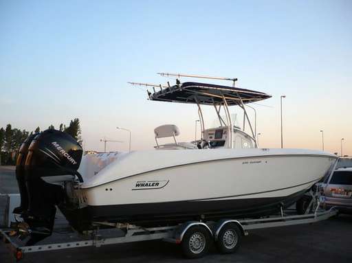 Boston whaler Boston whaler Outrage 270