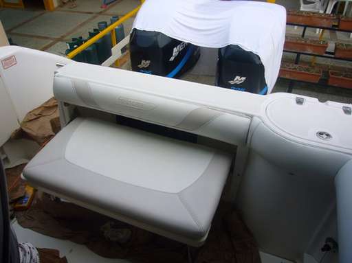 Boston whaler Boston whaler Outrage 270