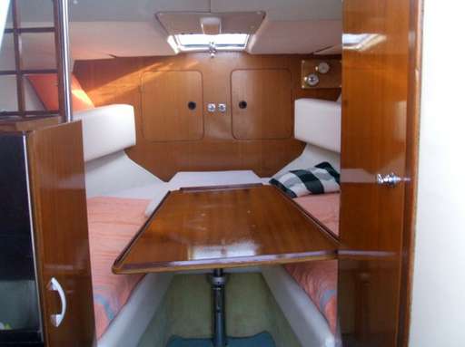 Rio Rio 680 cabin