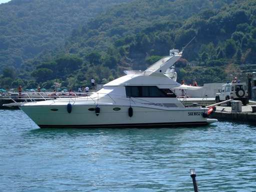 Uniesse Uniesse Fly 40