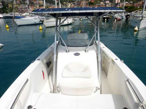 Boston Whaler Boston Whaler Outrage 270