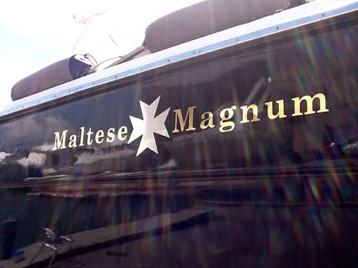 Magnum Marine Magnum Marine 38