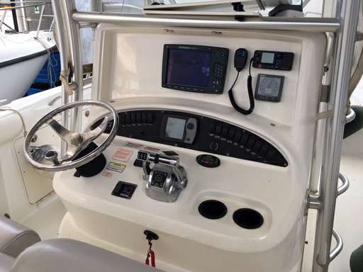 Boston Boston whaler Outrage 32