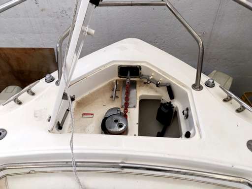 Boston Boston whaler Outrage 32