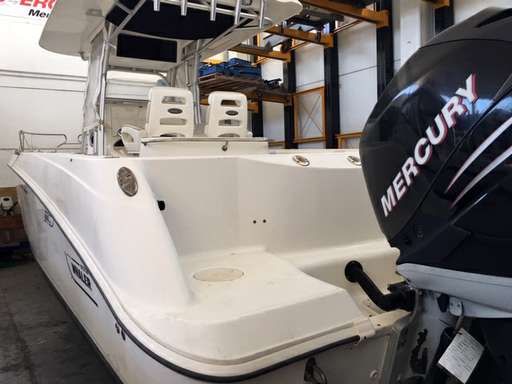 Boston Boston whaler Outrage 32