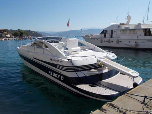 Pershing Pershing 45 relax