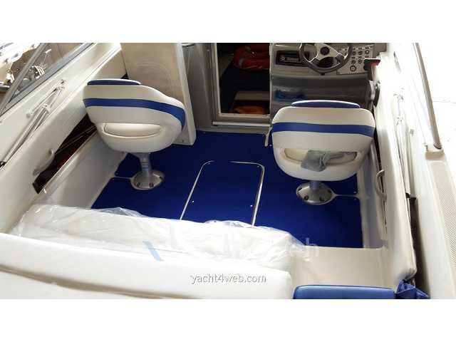 Bayliner 652 Cuddy Cabin Used Motor Boat Bayliner 652 Cuddy