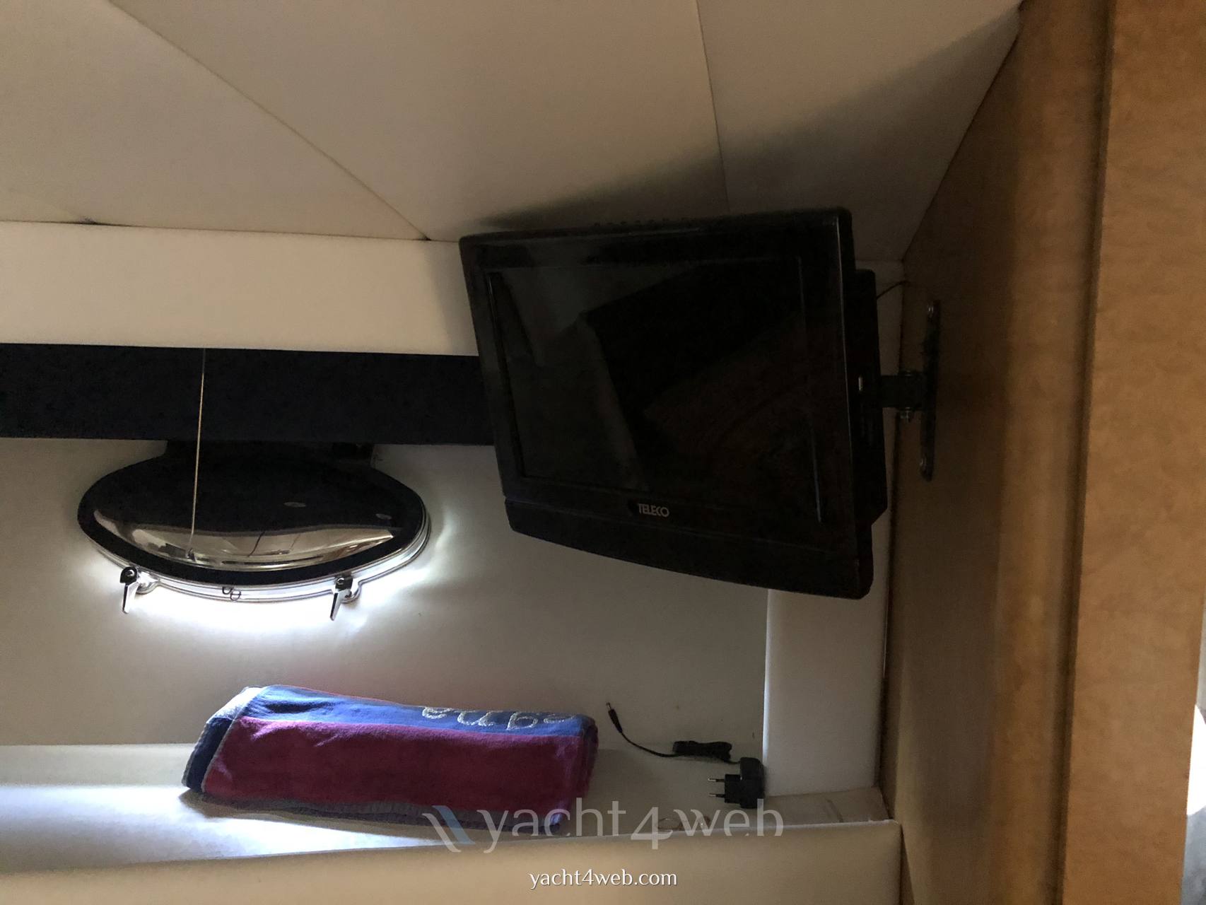 GEM NAUTICA Smeraldo 43 Interno: dettaglio