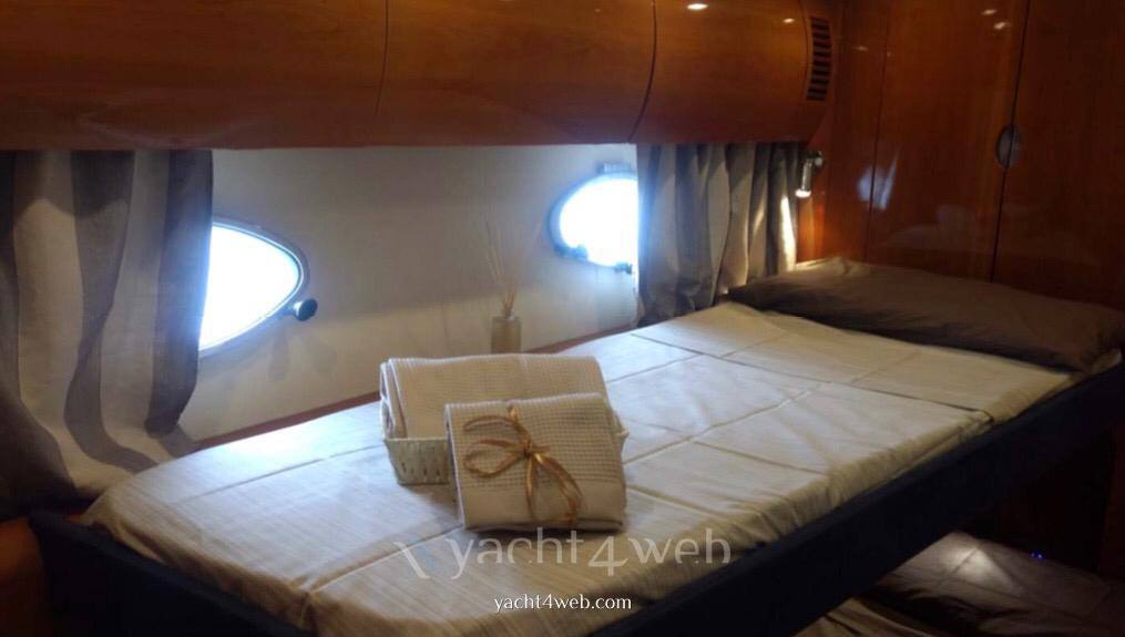 Princess Yachts Princess v65 ht