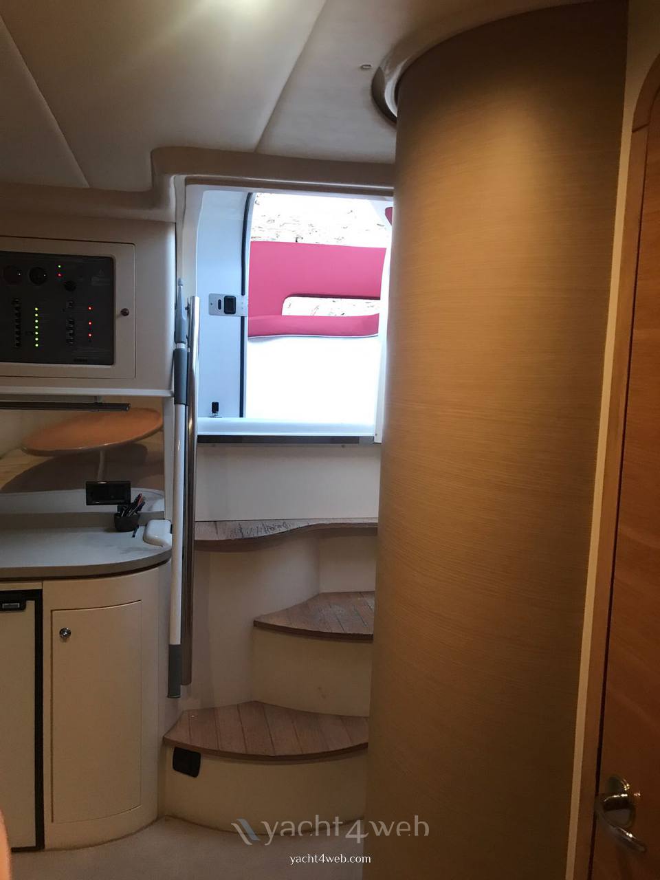 Sessa C 35 Im Inneren