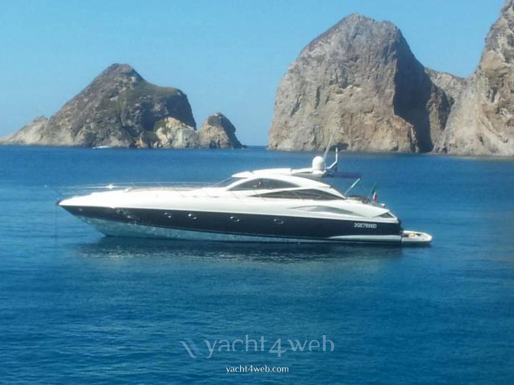 SUNSEEKER Predator 68