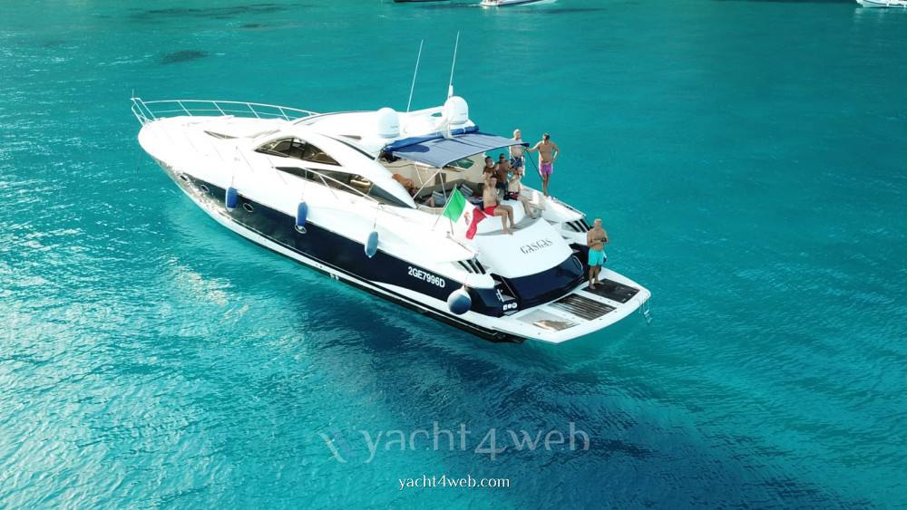 SUNSEEKER Predator 68