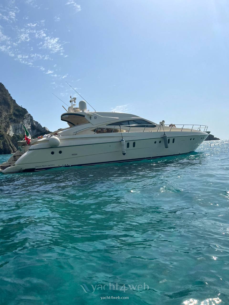 Dalla pieta' yachts Dp 58 ht Motor boat charter