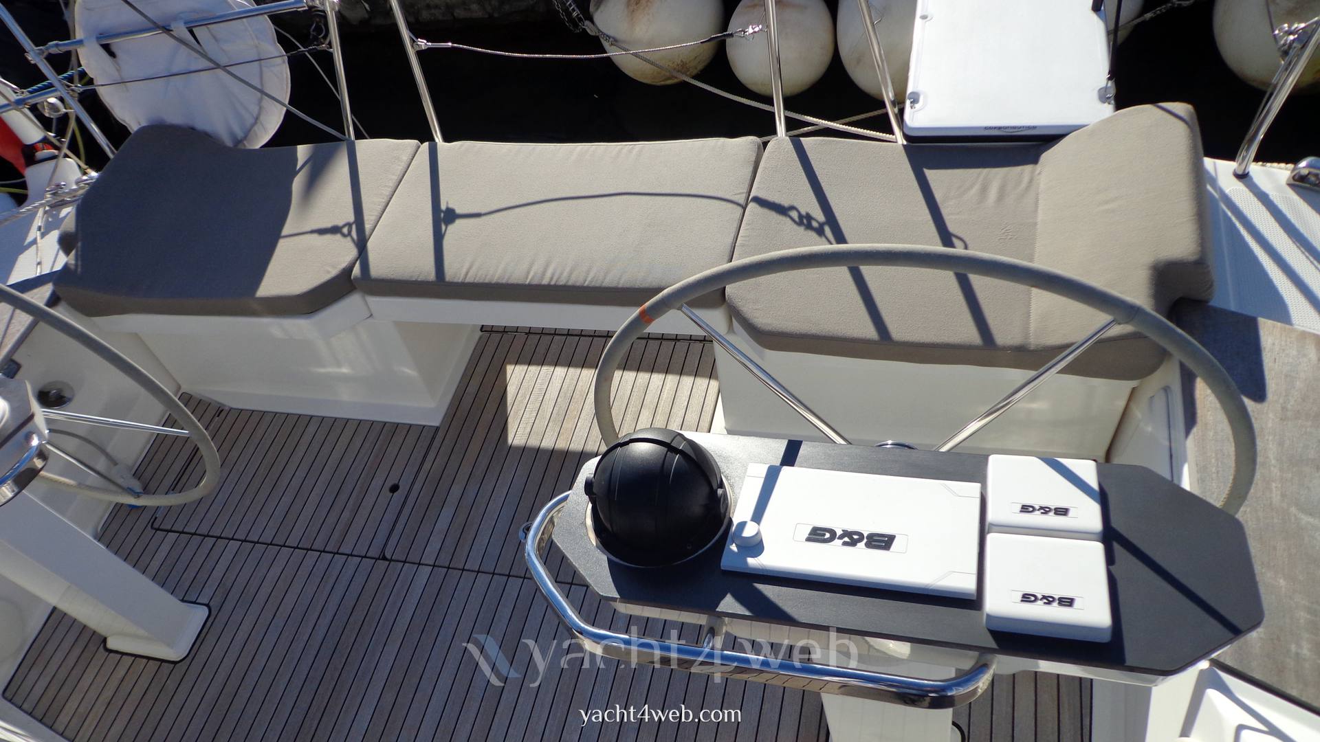 BAVARIA Cruiser 56 Exterior