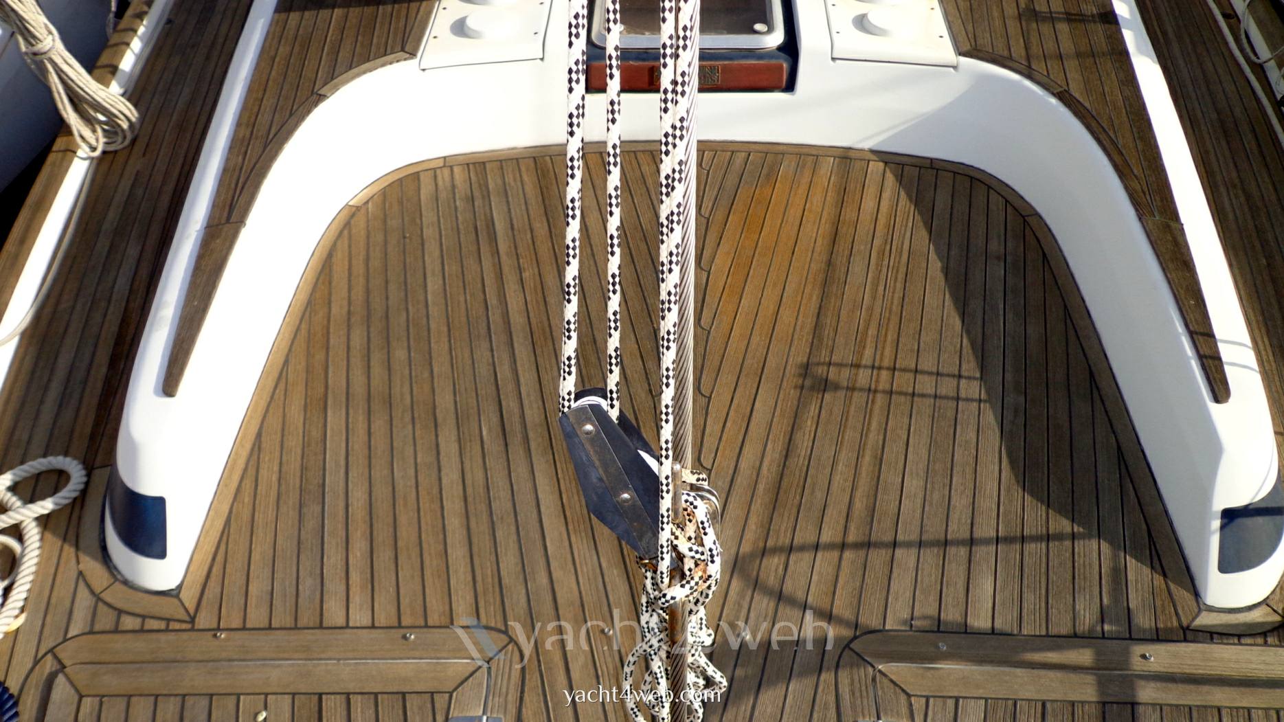 FRANCHINI 53l Exterior: detail