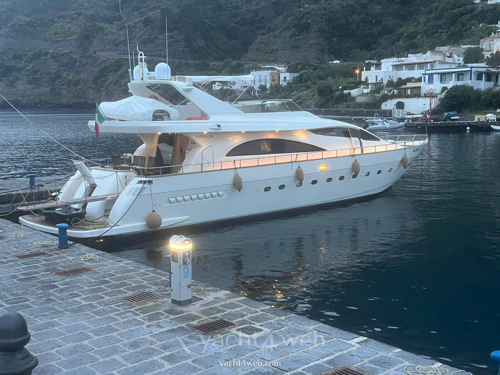 PerMare Amer 86 Motor boat used for sale