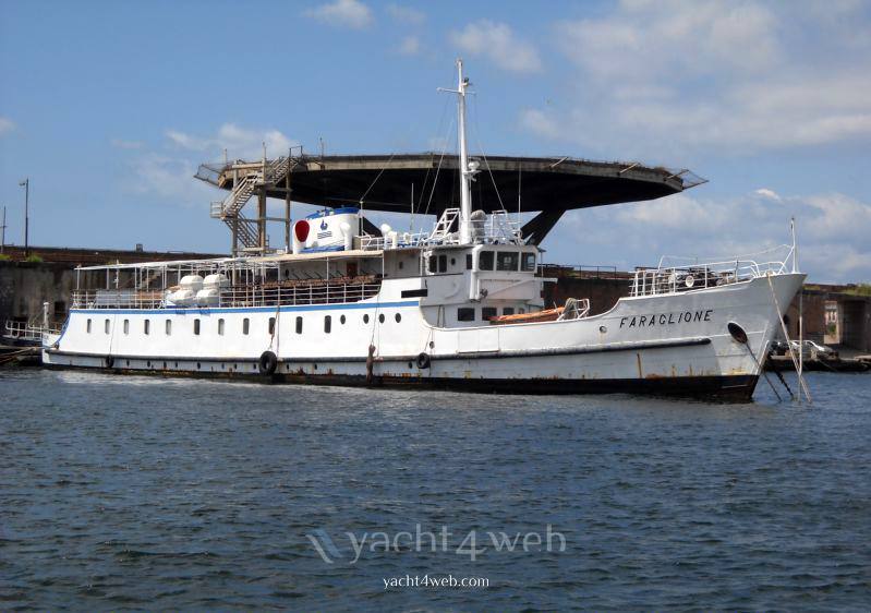 Shiffaw erft Lindenau Shipyard Nave 53 m Barco a motor usado para venda