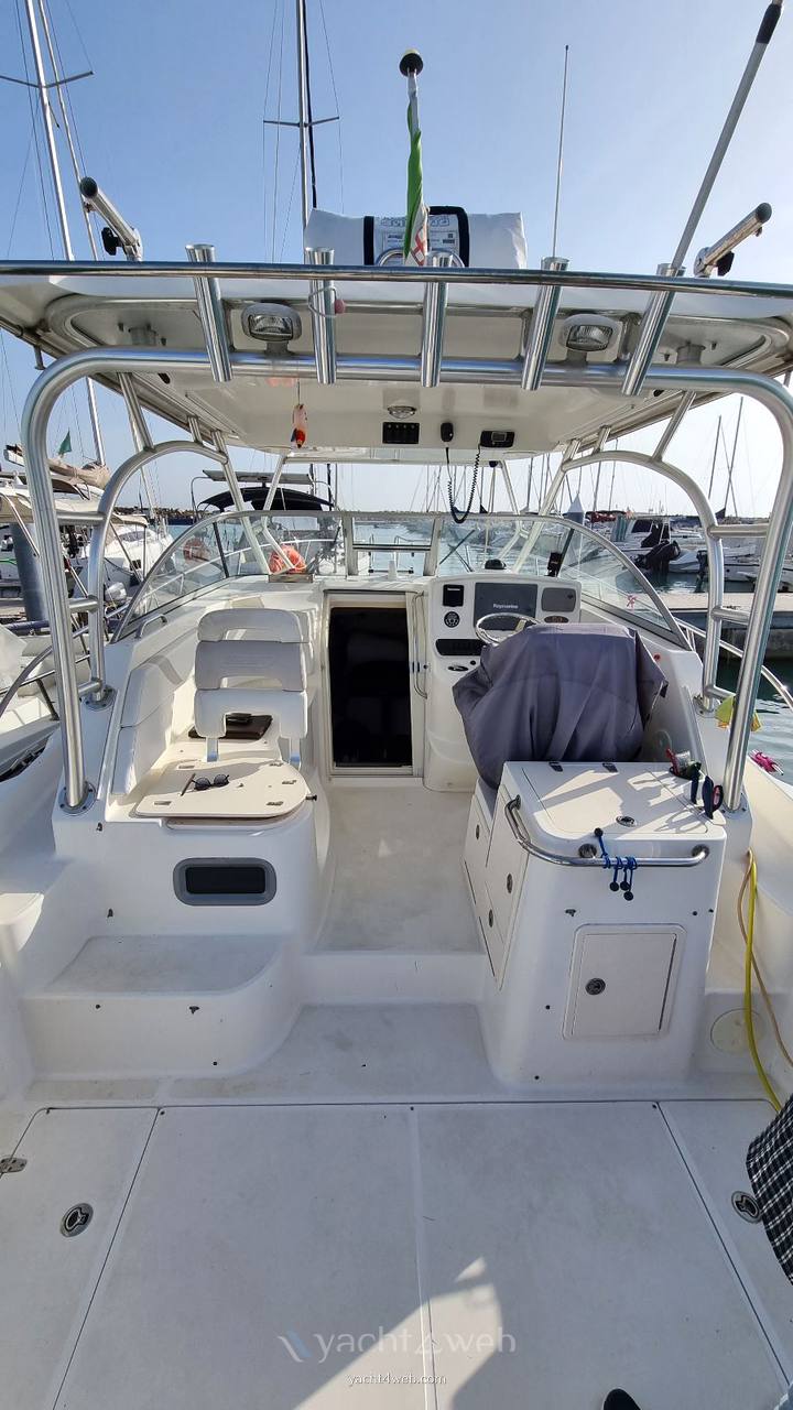 BOSTON WHALER 305 conquest barco a motor