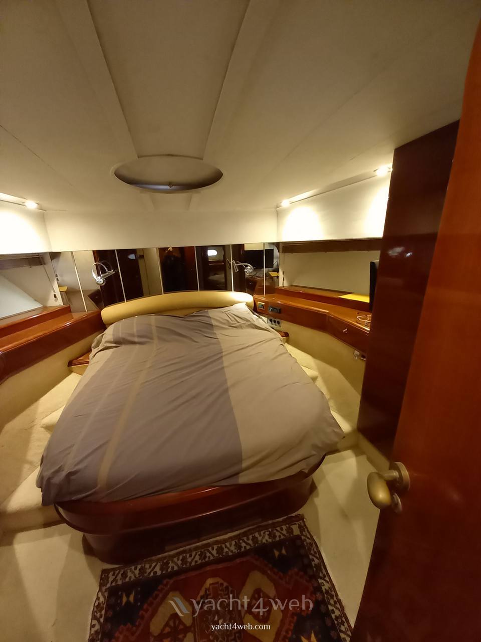 Fairline Squadron 65 Motor boat used for sale