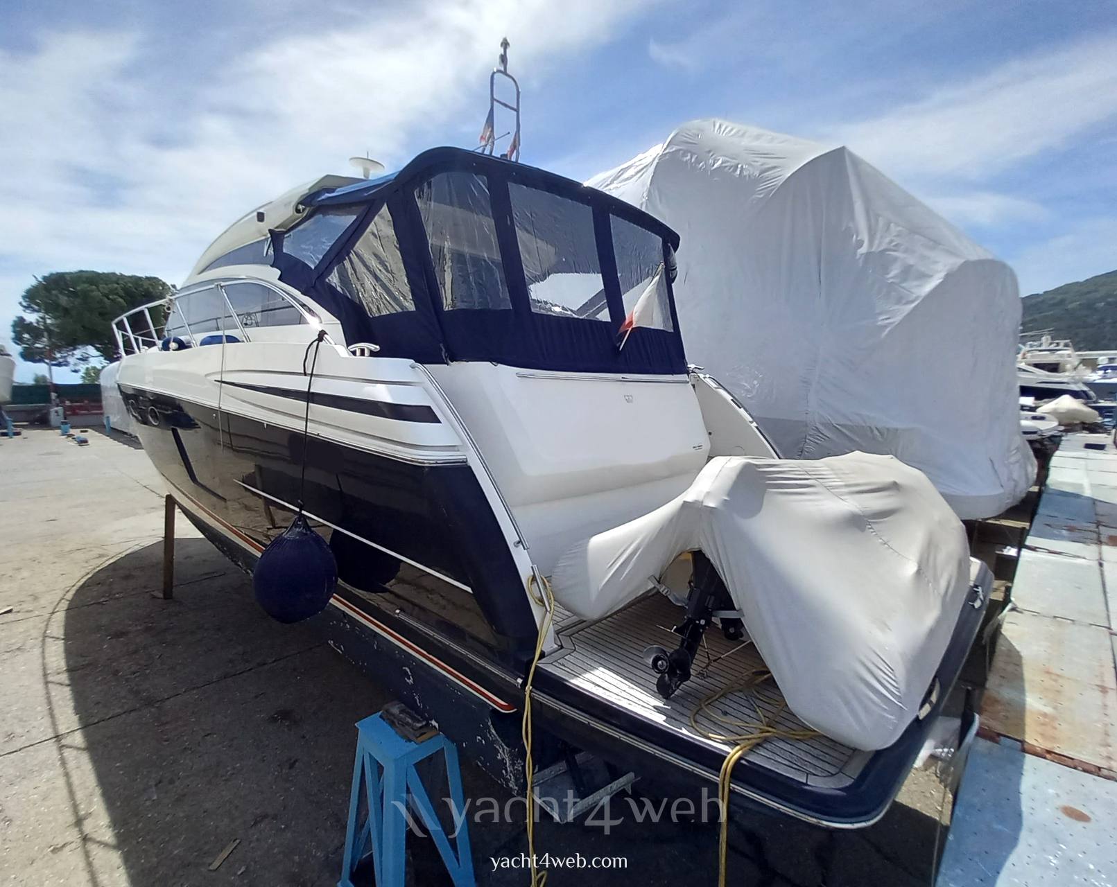 Princess V52 