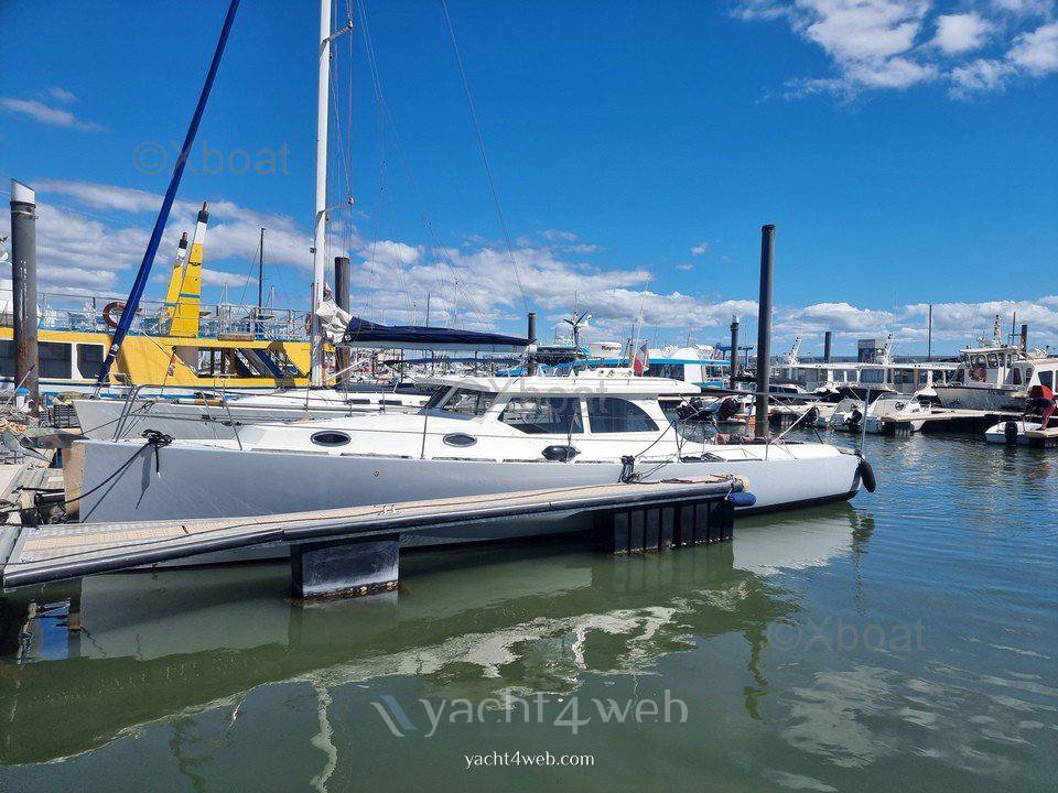 Armor boat Range boat 39 cruiser Motoryacht
