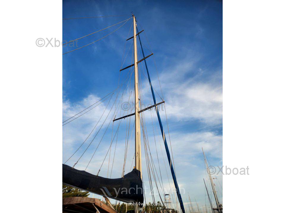 Reliant Magnum 465 Парус cruiser используется