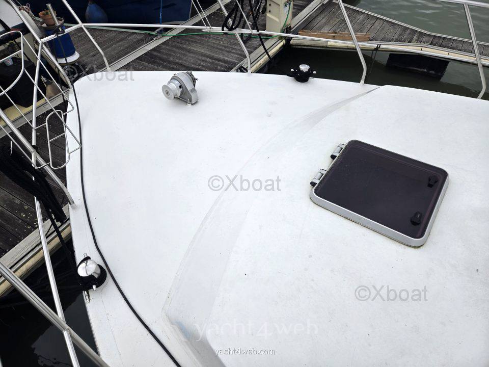 Aquacraft 12.50 ac Yacht à moteur