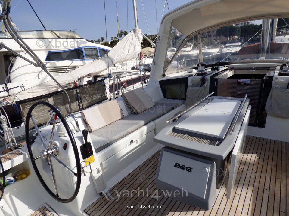 Beneteau Oceanis 45 barco de vela