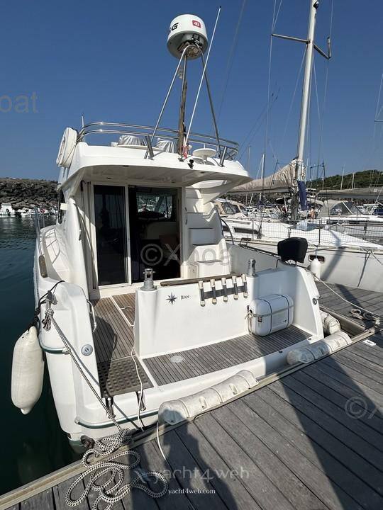 Jeanneau Prestige 32 usato