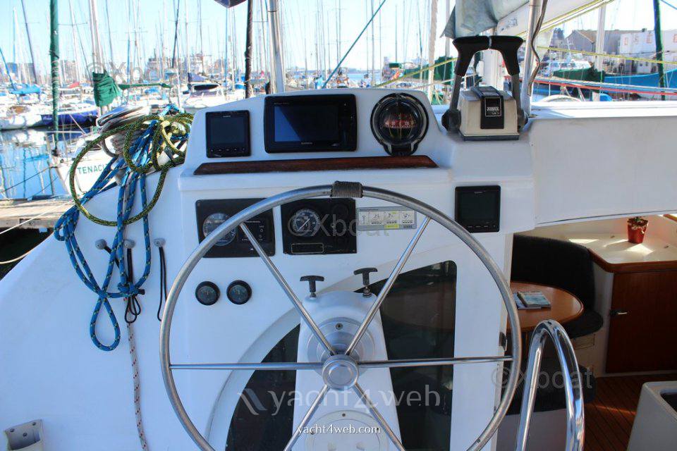 Lagoon 380