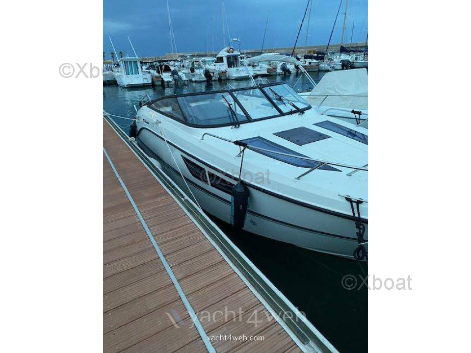 Quicksilver Activ 805 cruiser